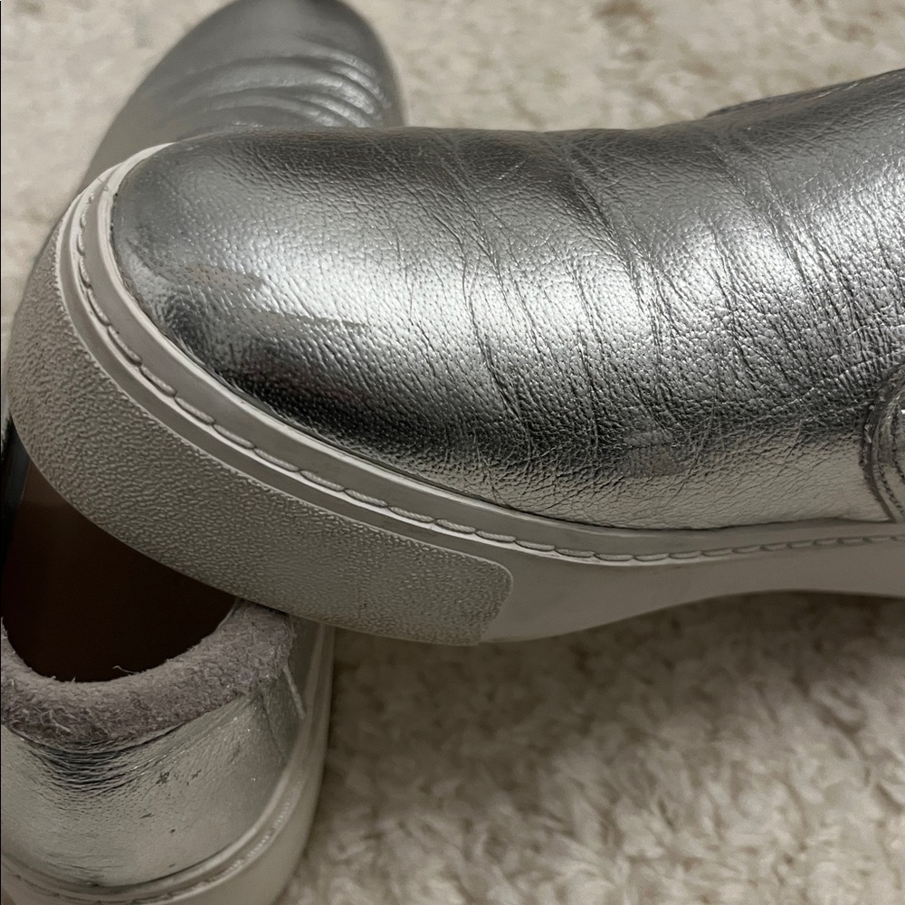 Bcbgeneration Metallic Silver Loafers - image 5